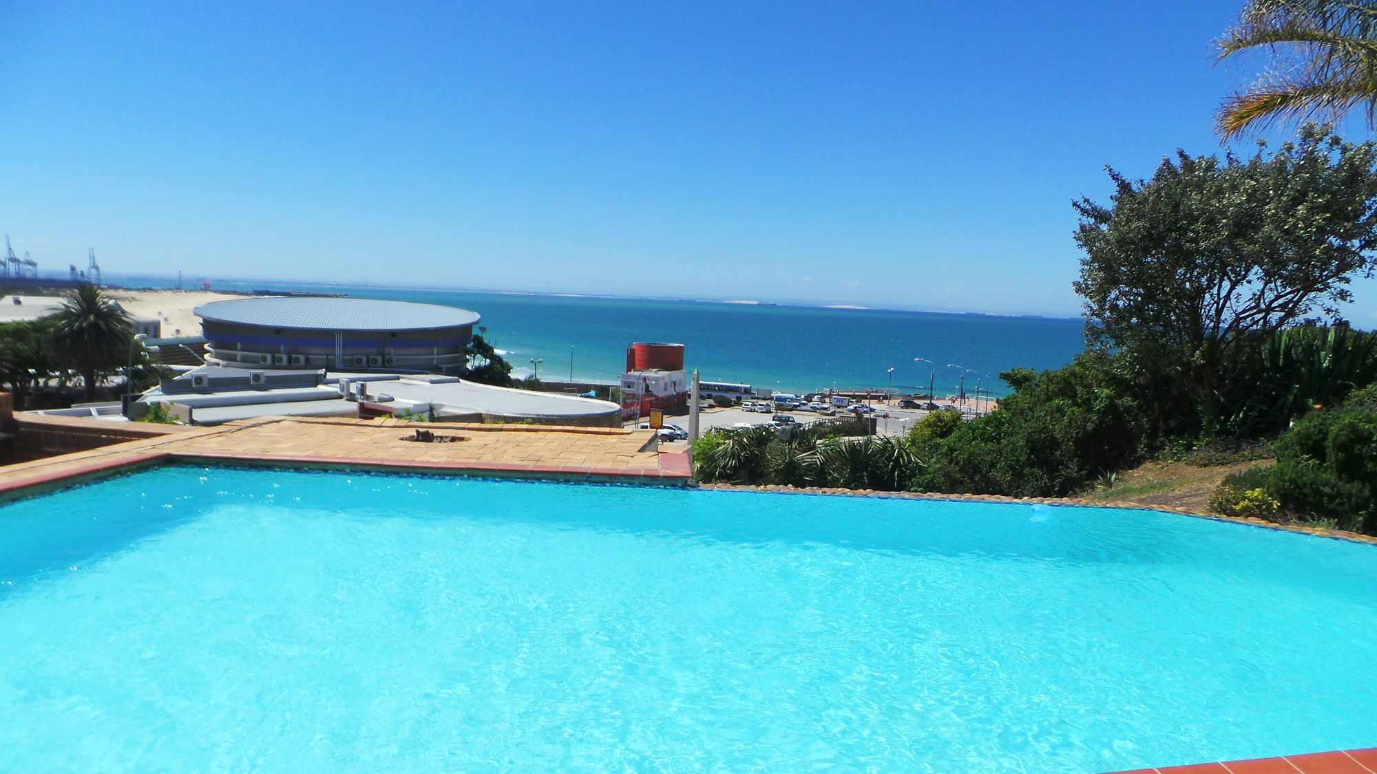 Chapman Hotel And Conference Centre Port Elizabeth Exterior photo